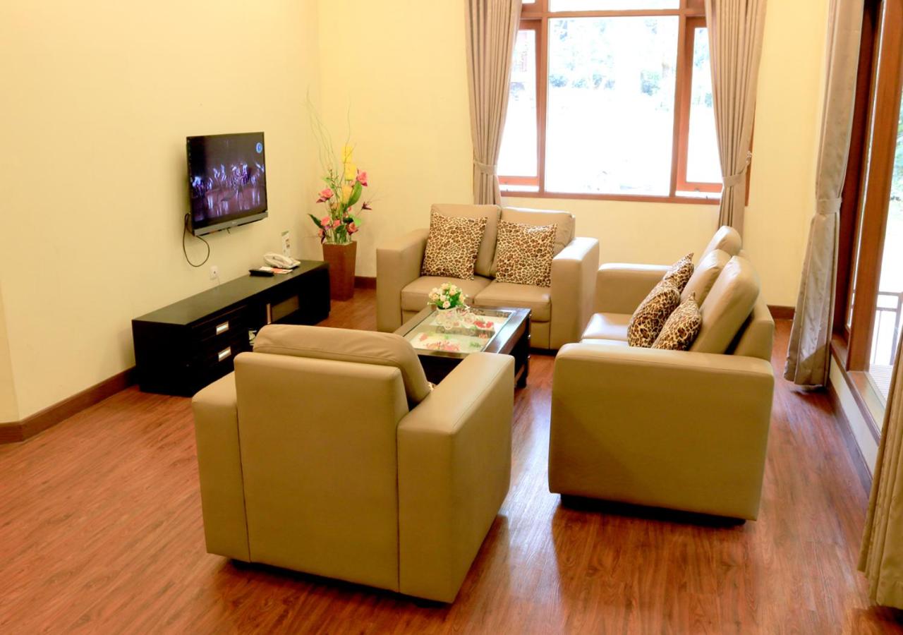 Safari Lodge Hotel 25/51