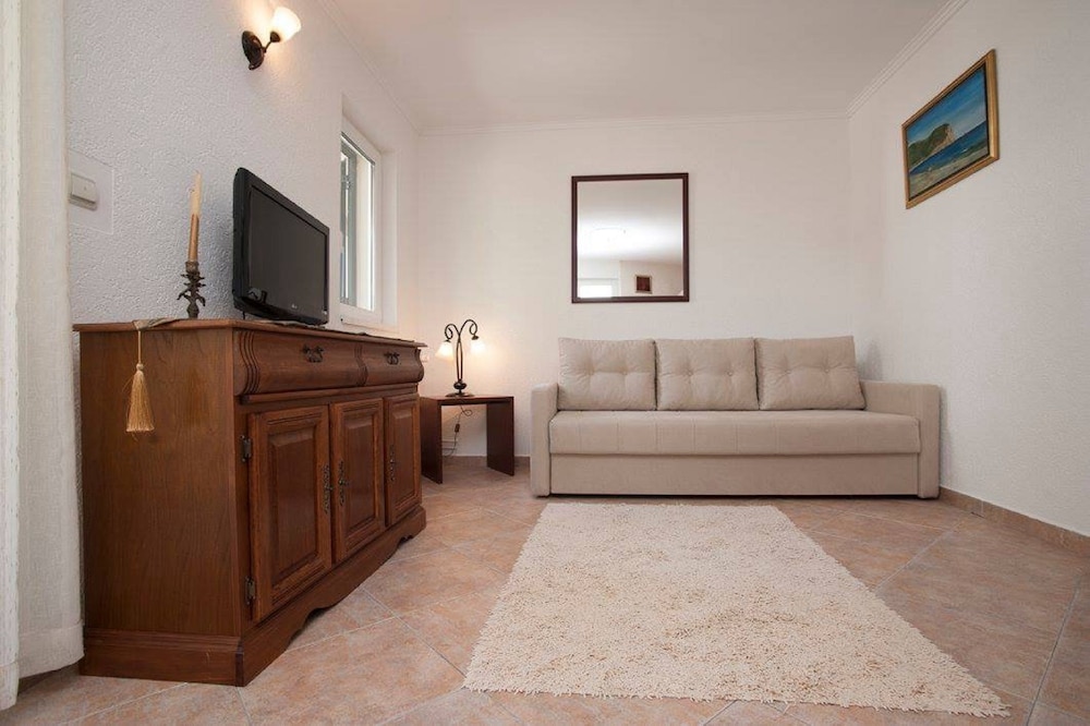 Guest House Medin 31/50