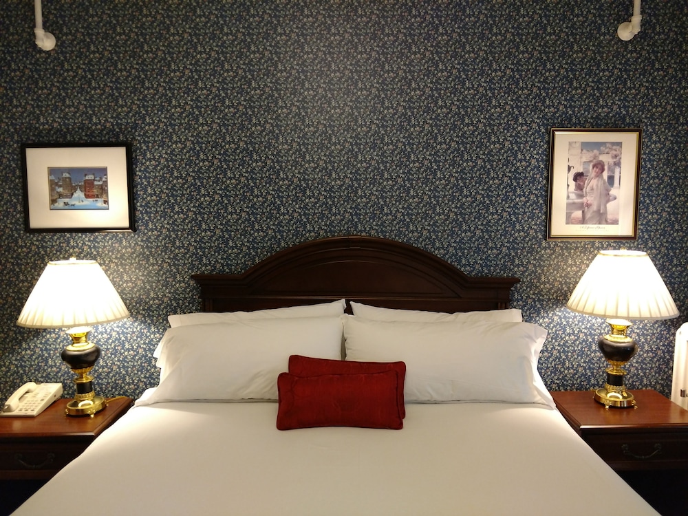Thayers Inn 32/68