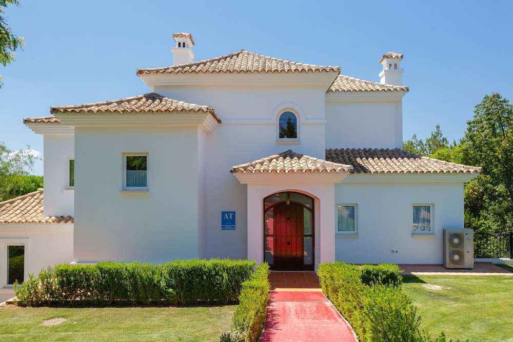 HOTEL ARCOS GARDENS GOLF CLUB & COUNTRY ESTATE 4/50