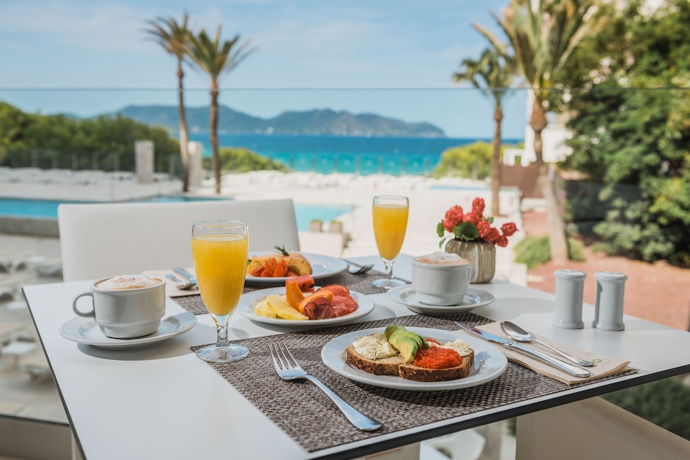 Iberostar Waves Cala Millor - Adults Only 63/86