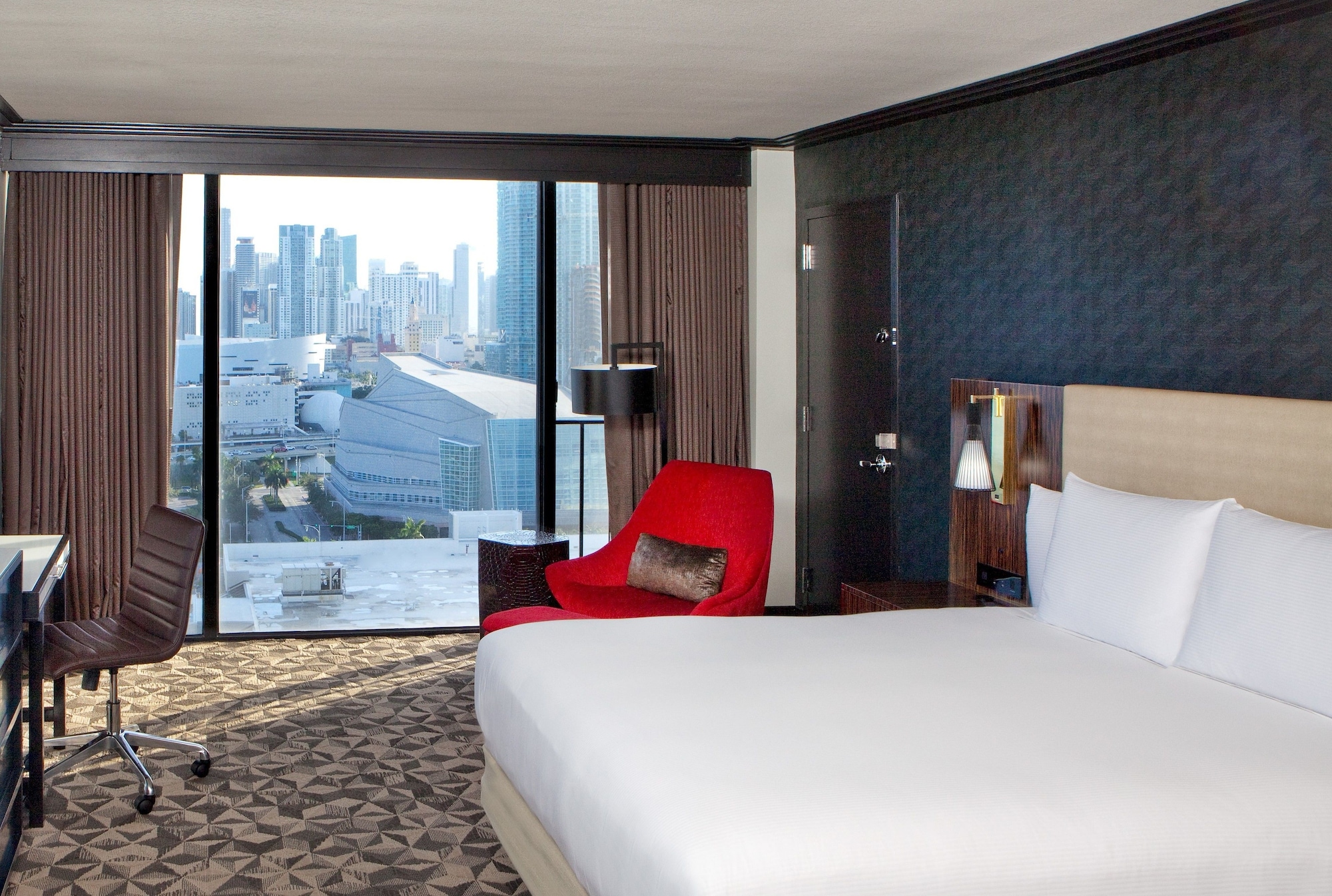 1 BEDROOM, BAY VIEW
