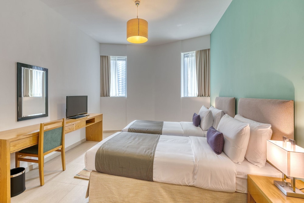 Grand Heights Hotel Apartments 15/50