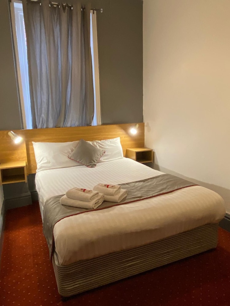 Oyo Alumhurst Hotel 23/54
