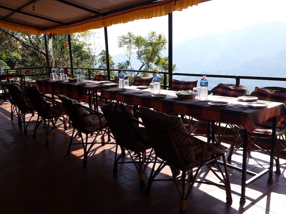 Siddhartha Garden 18/29