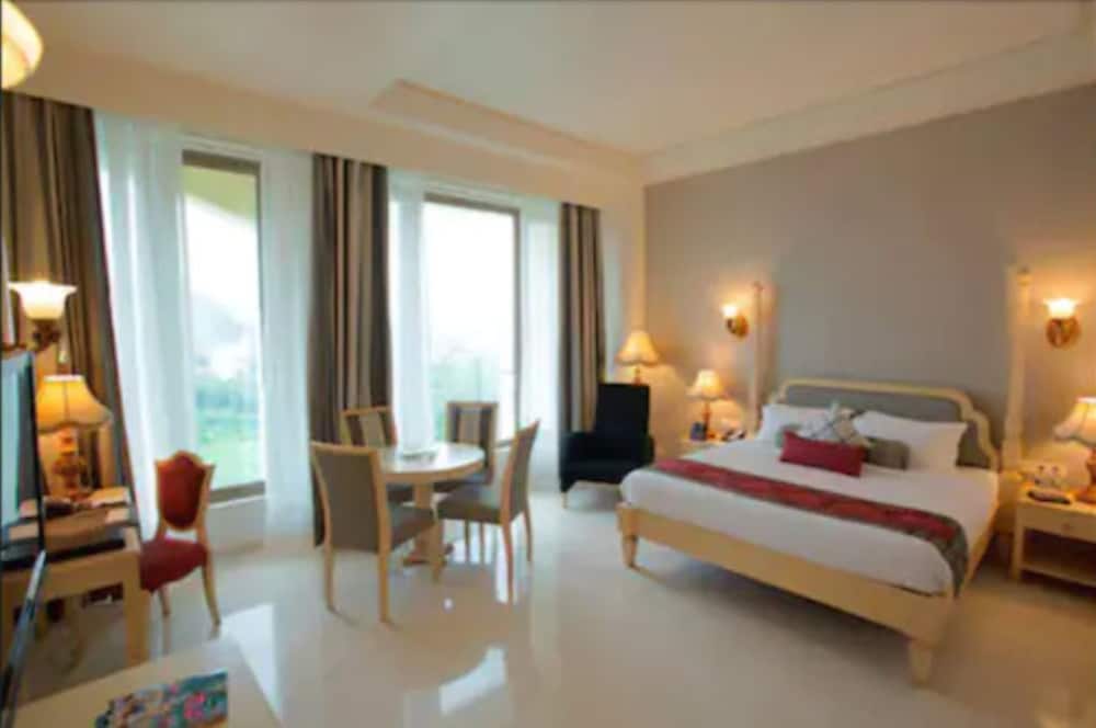 Royal Tulip Navi Mumbai 20/60