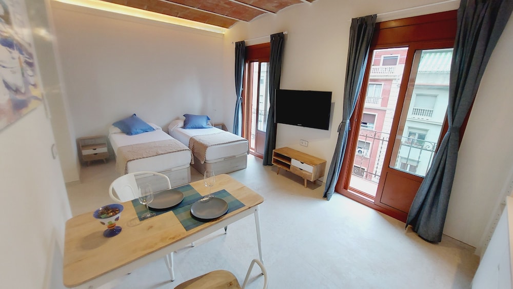 Gaudis Nest Apartments 10/50