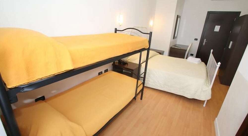 Memole Inn Sanremo 13/50