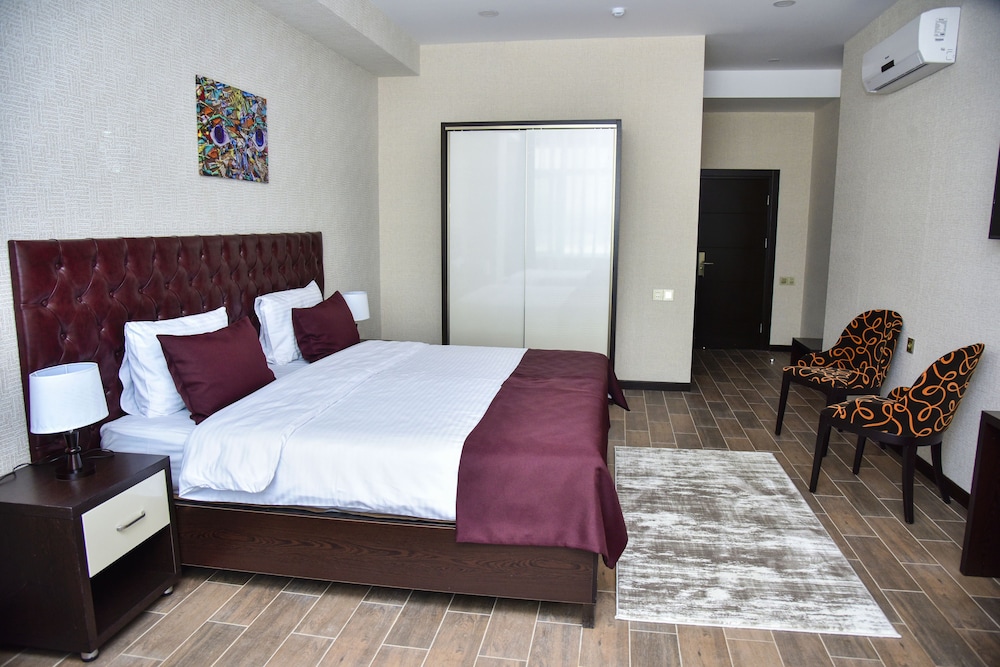 STANDARD, DOUBLE OR TWIN BED