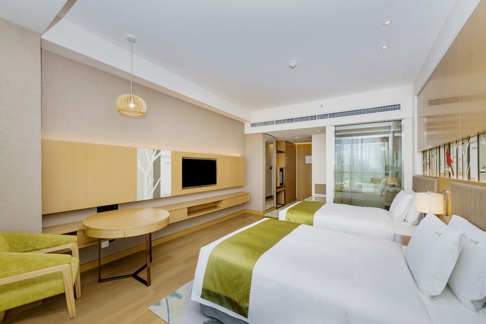 Holiday Inn Changsha Dawangshan 15/72
