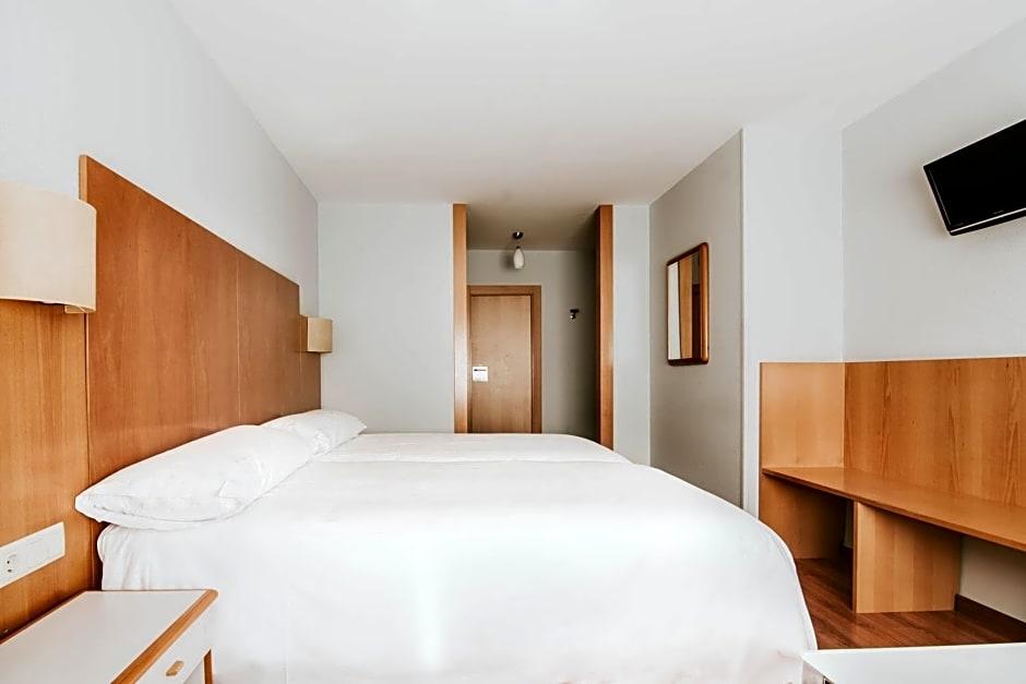 Hotel Isasa 14/35