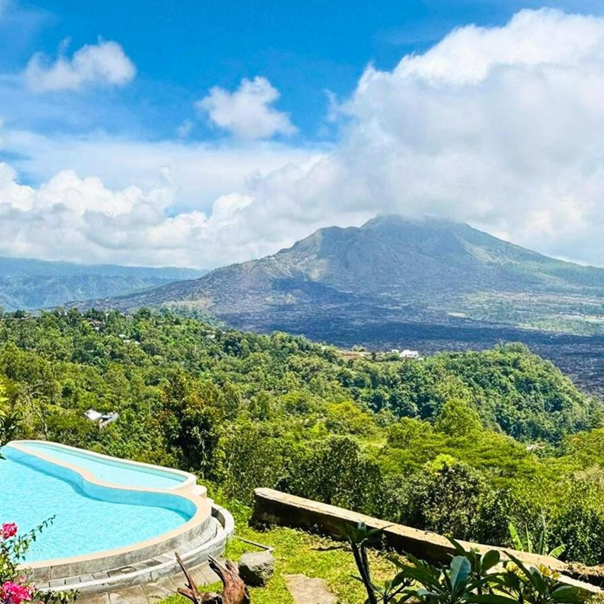 Caldera Hotel & Restaurant 41/50