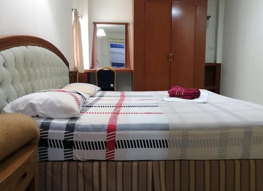 Jardin Hotel 12/50