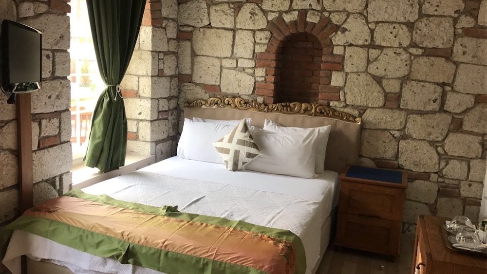 Kerme Ottoman Alacati 11/50