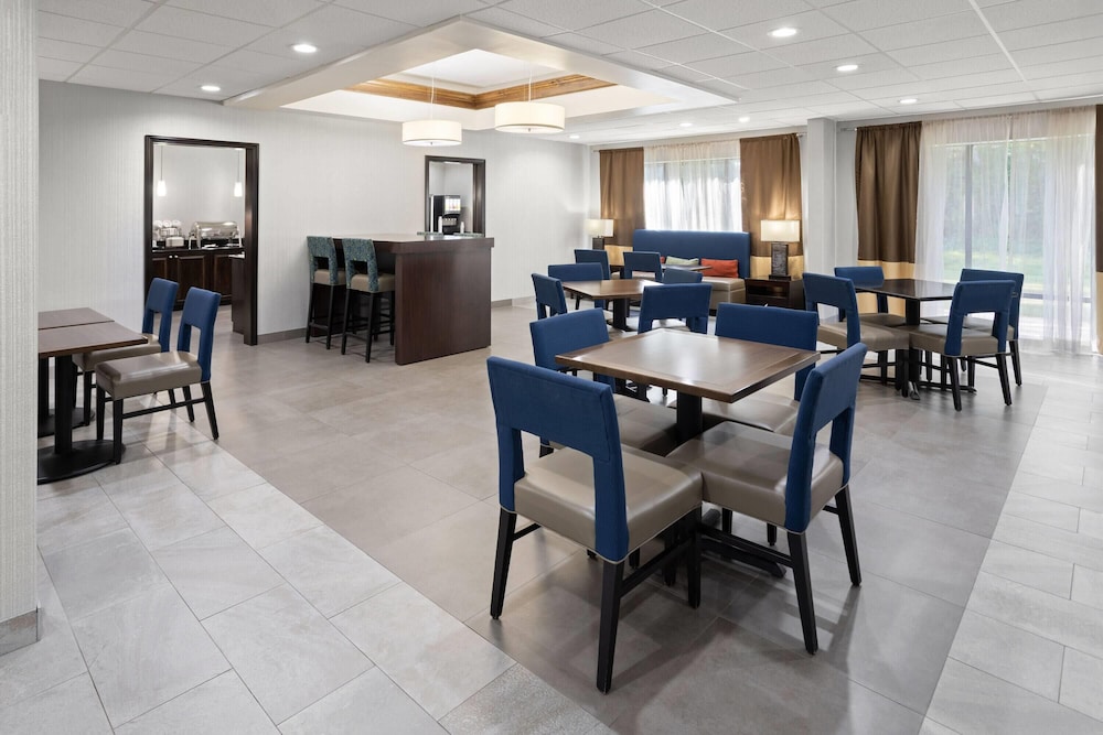 restaurant cafeteria