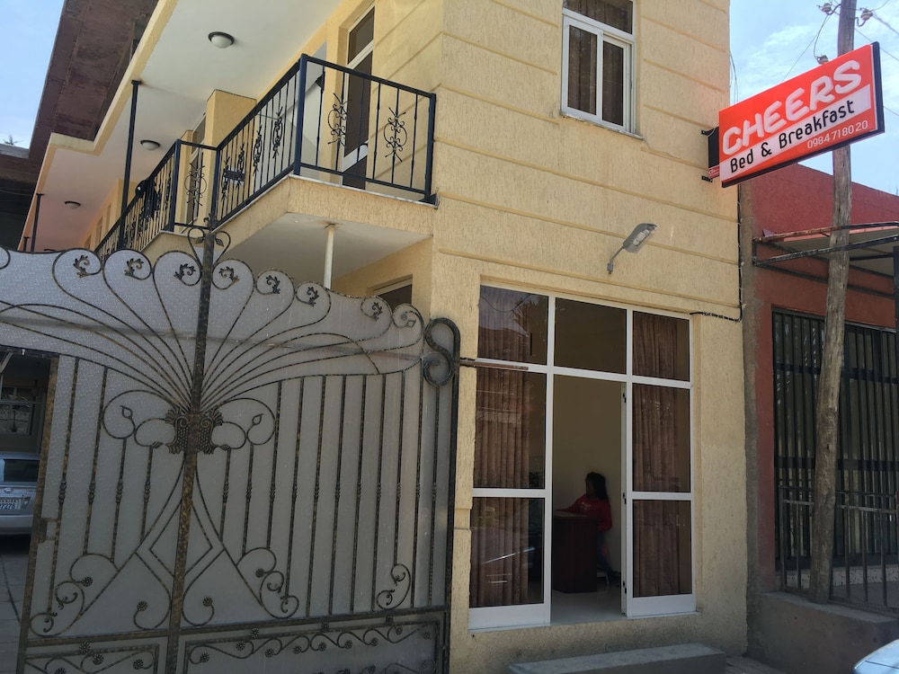 cheers bed and breakfast