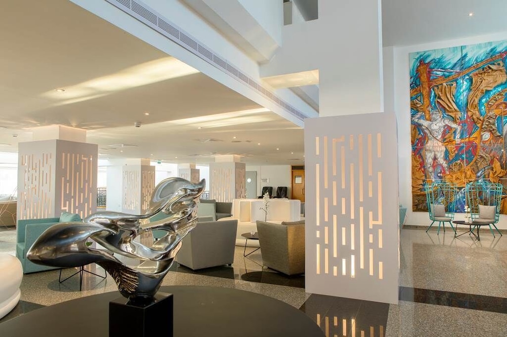 Odessa Beach Hotel 44/65
