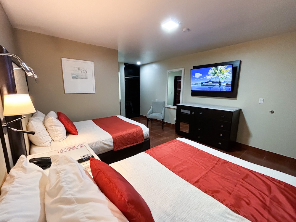 Del Mar Inn Playas de Tijuana 11/60