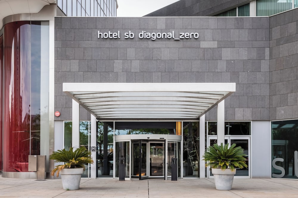 Sb Hotel Diagonal Zero Barcelona 2/60