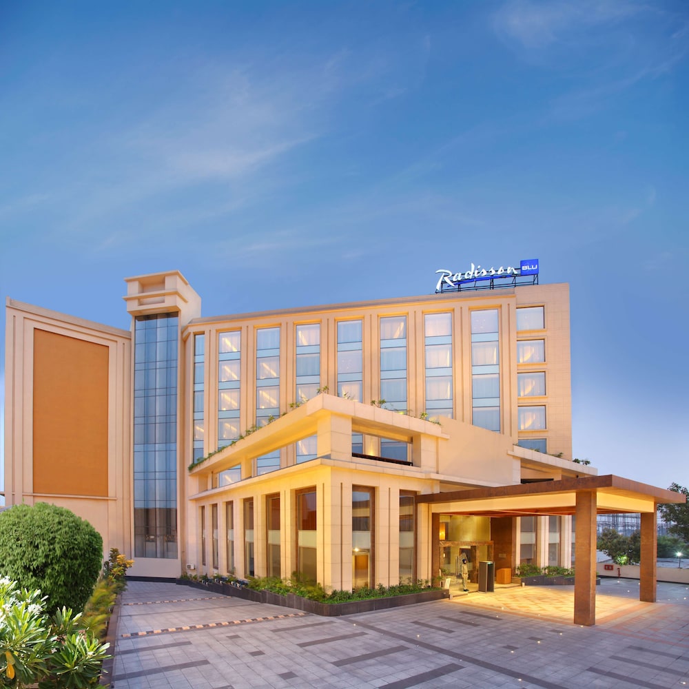 Radisson Blu Jammu 2/71