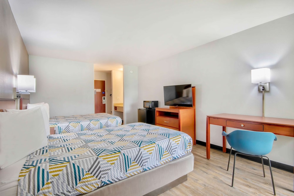 Motel6 Abbeville, LA 33/65