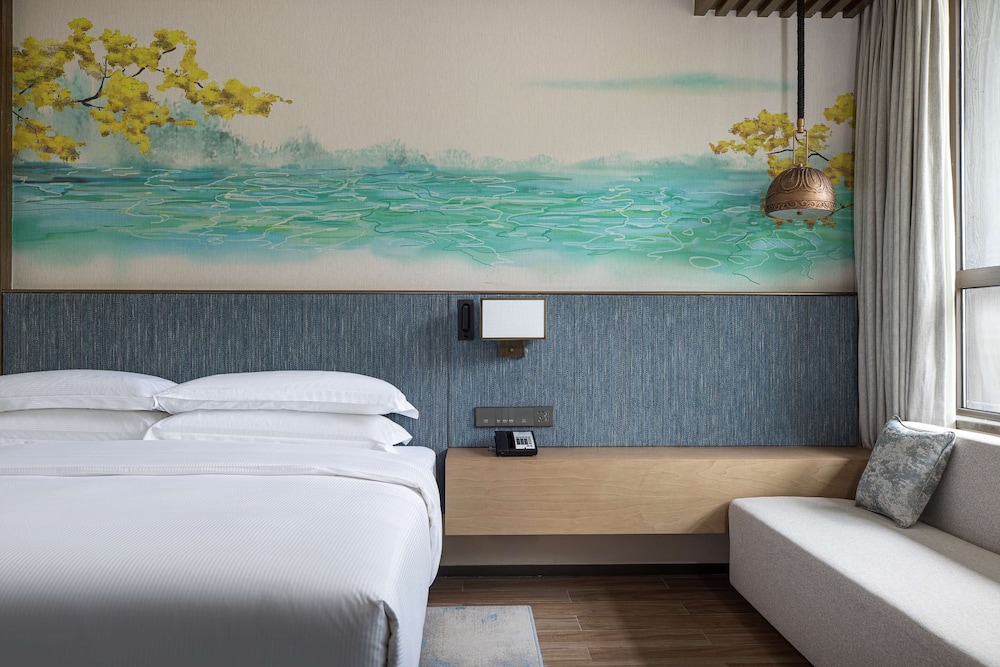 Hilton Garden Inn Jiuzhaigou China 13/51