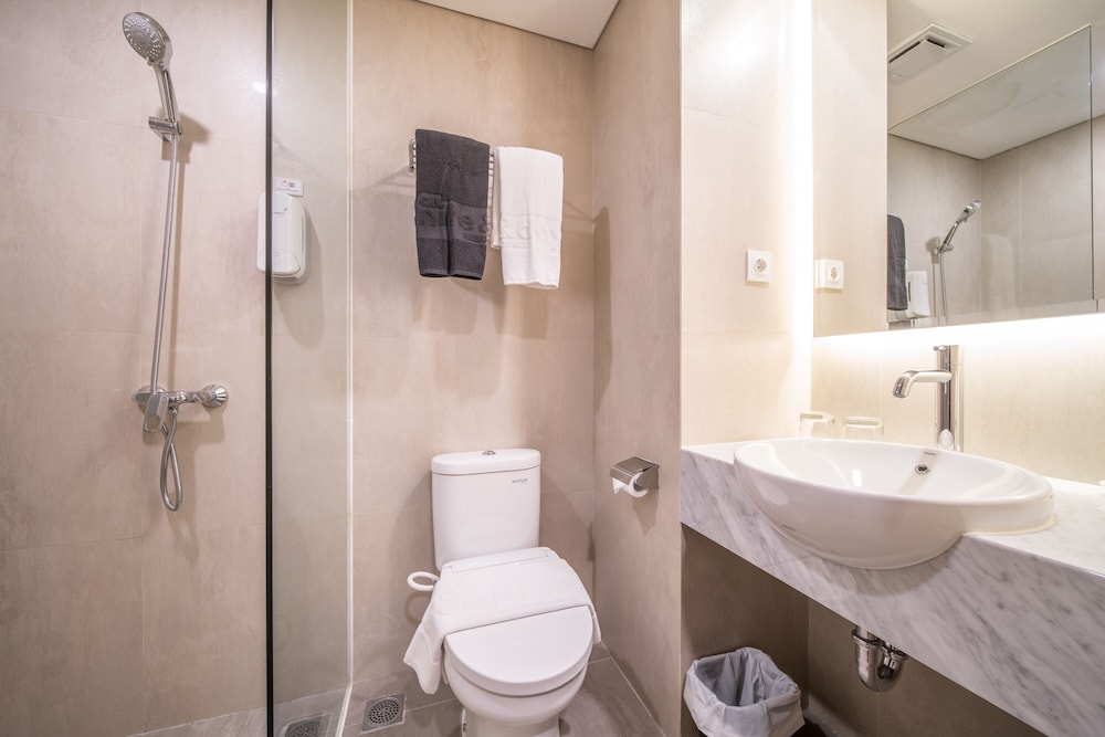 All Nite and Day Residence Kebon Jeruk 23/24