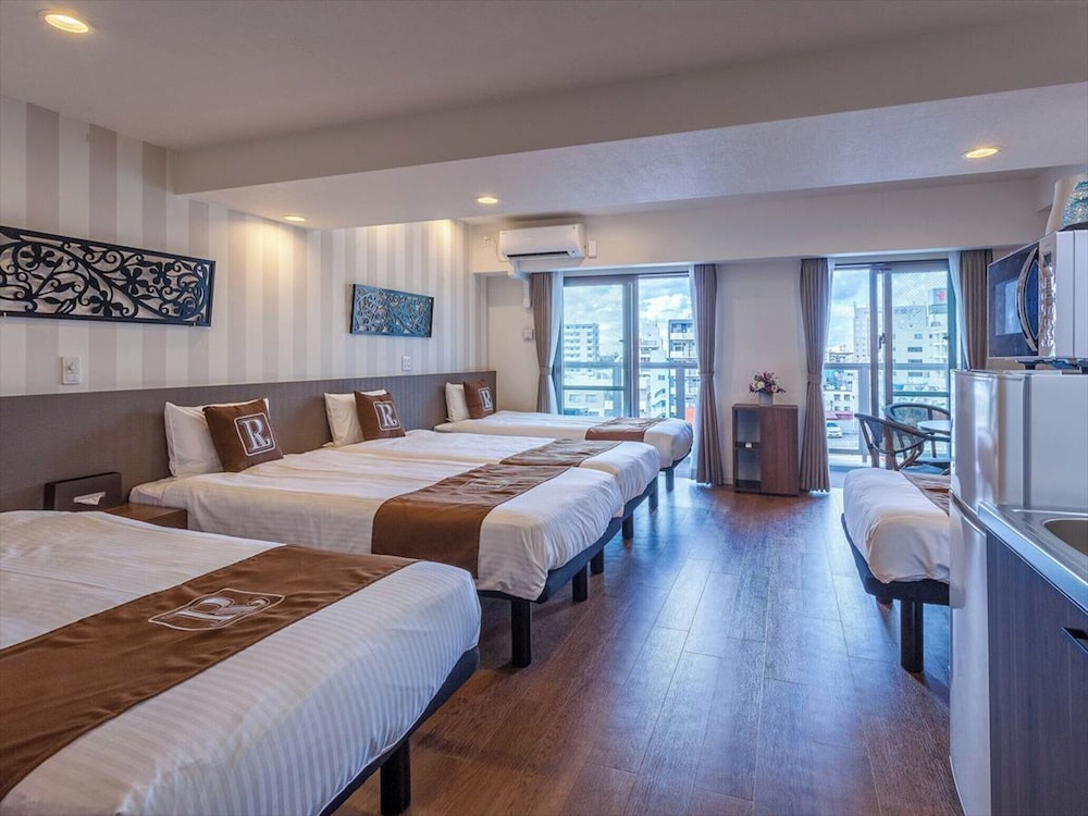 Living Inn Asahibashiekimae Premier 26/60