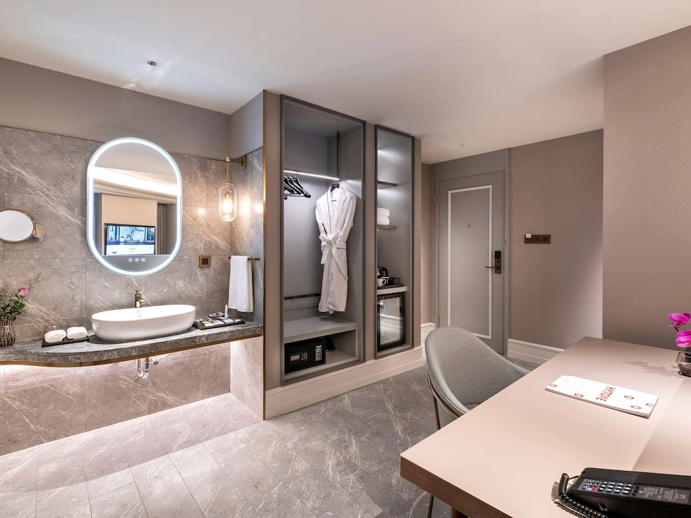 Mercure Shanghai Xujiahui South 31/31
