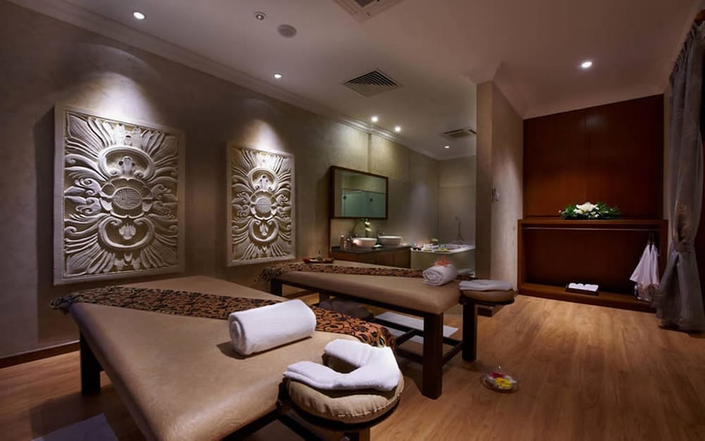 Royale Chulan Damansara 33/61