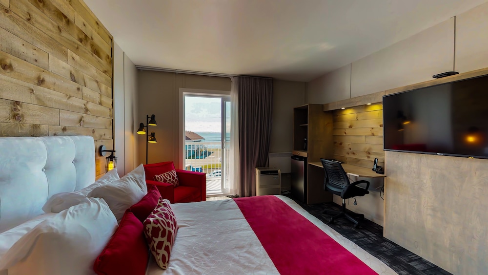 Hostellerie Baie Bleue 37/72