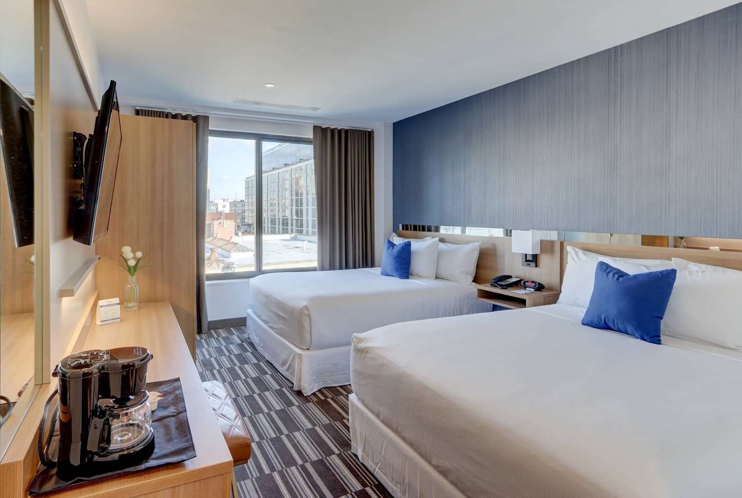 Microtel Inn By Wyndham Long Island City 26/60