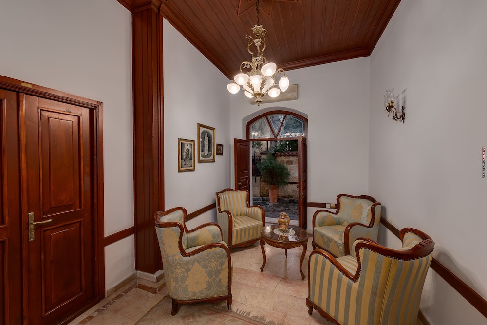 Tuvana Hotel 45/71