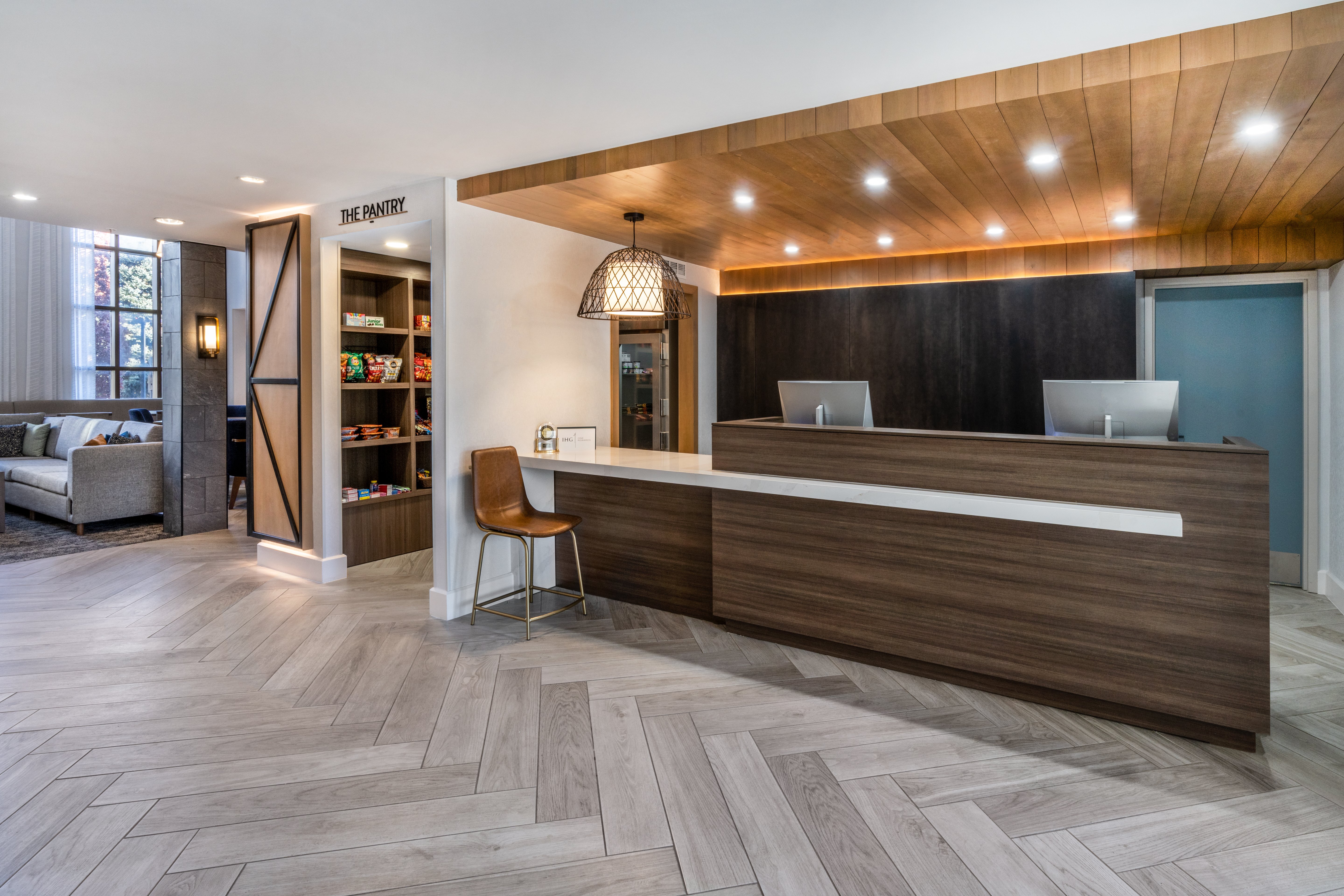 Staybridge Suites Denver - Cherry Creek 6/60