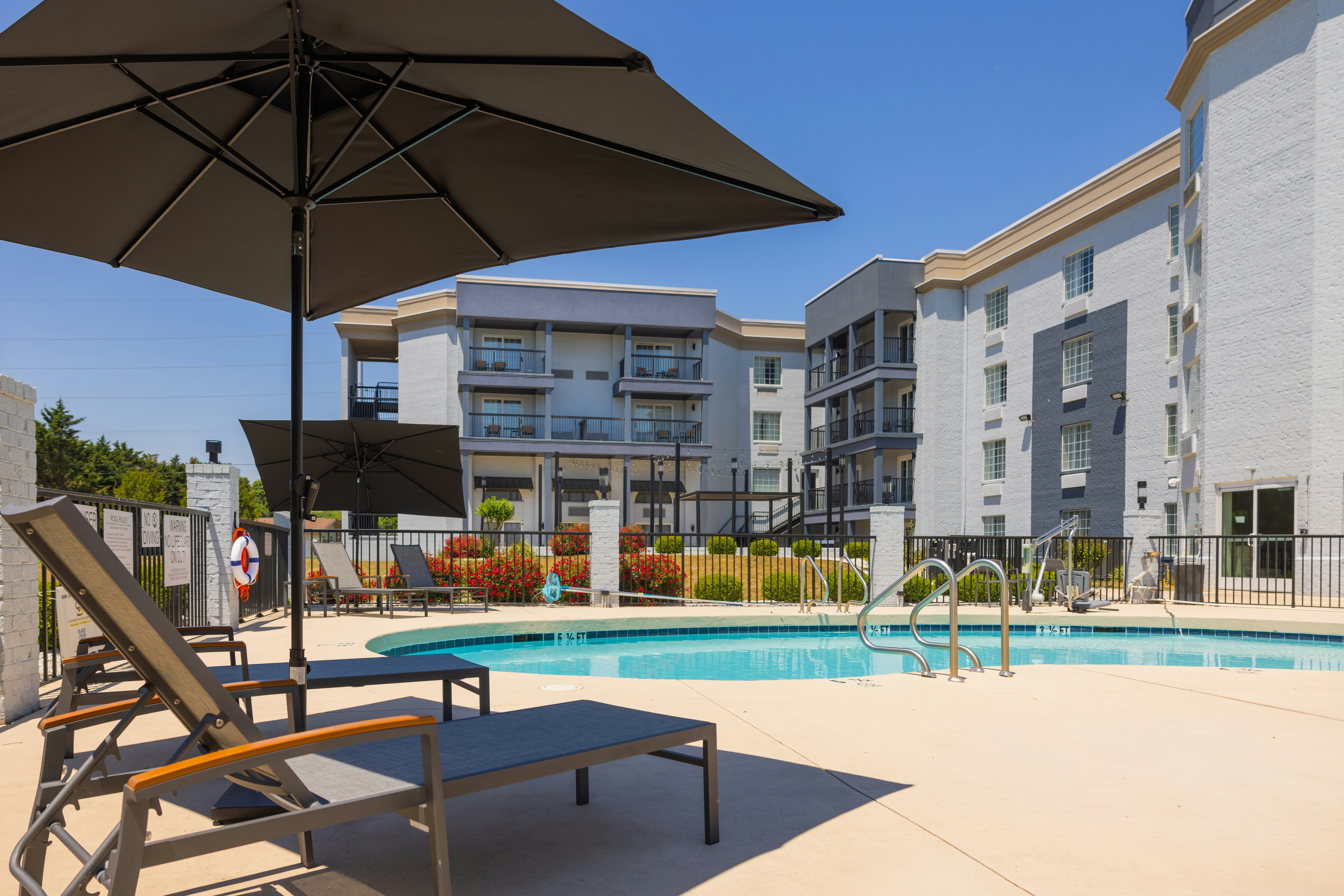 Heritage Inn and Suites Rehoboth Beach 72/72