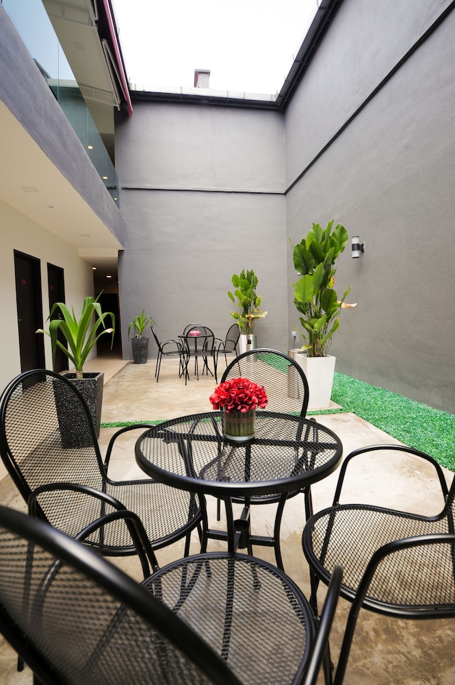 Hotel Mezzo 47/63