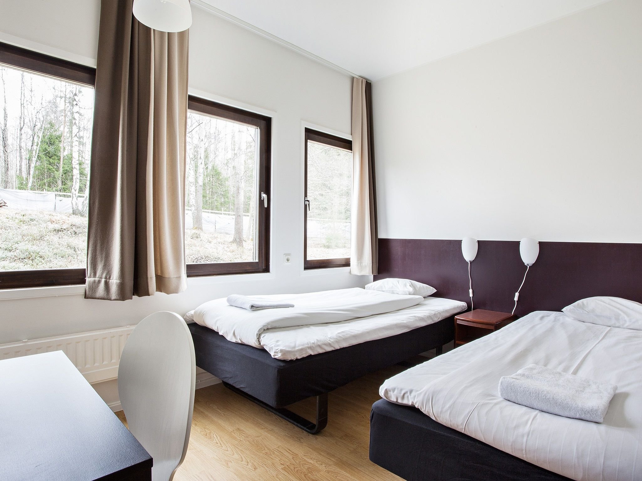 STANDARD, TWIN BEDS