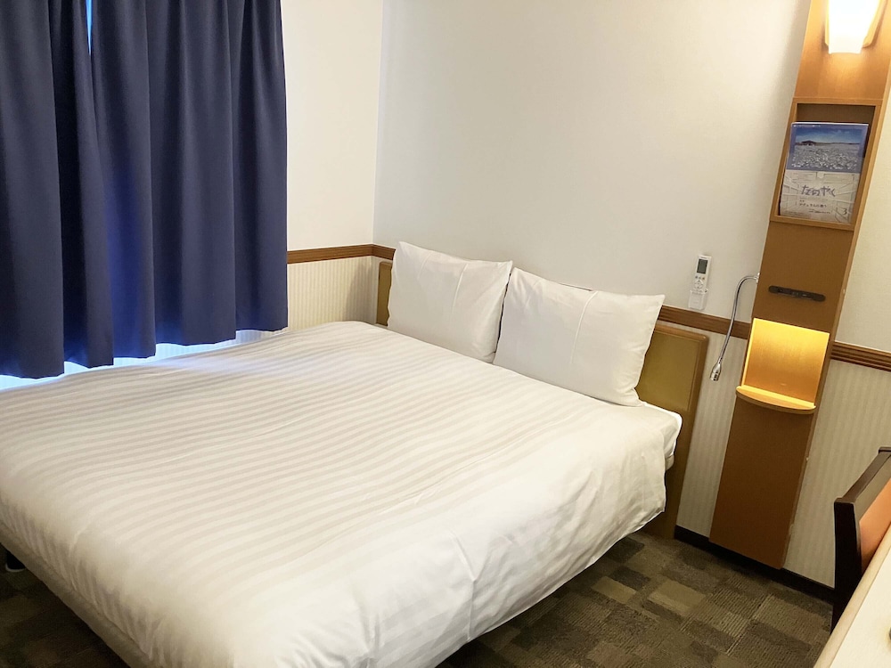 Toyoko Inn Naha Asahi Basi Ekimae 17/48