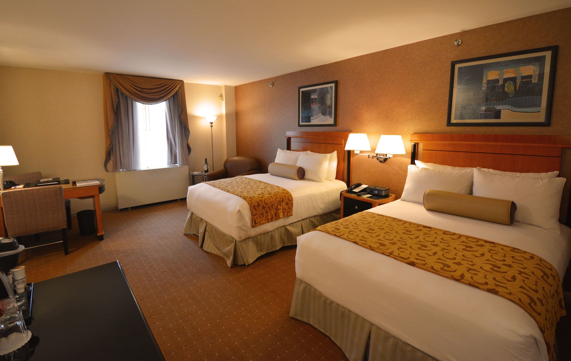غرفة قياسية بسريرين مزدوجين، Inn At Great Neck 3/6