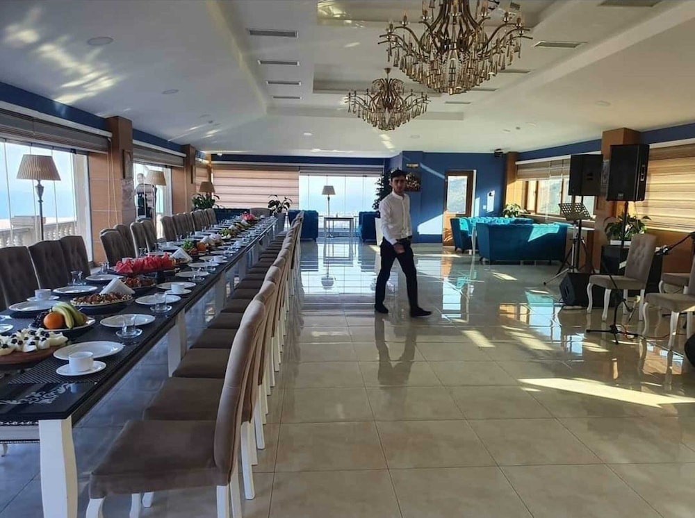 Sea Pearl Hotel 8/34
