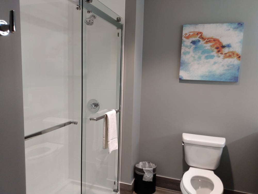 La Quinta Inn & Suites by Wyndham Bardstown 17/19