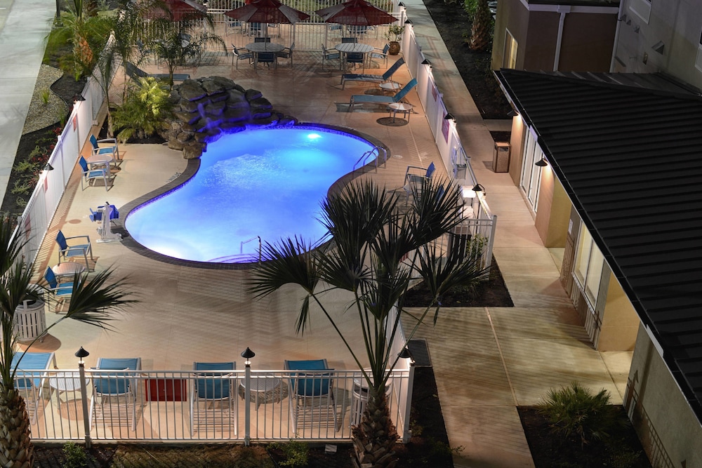 Towneplace Suites By Marriott Laredo 17/50