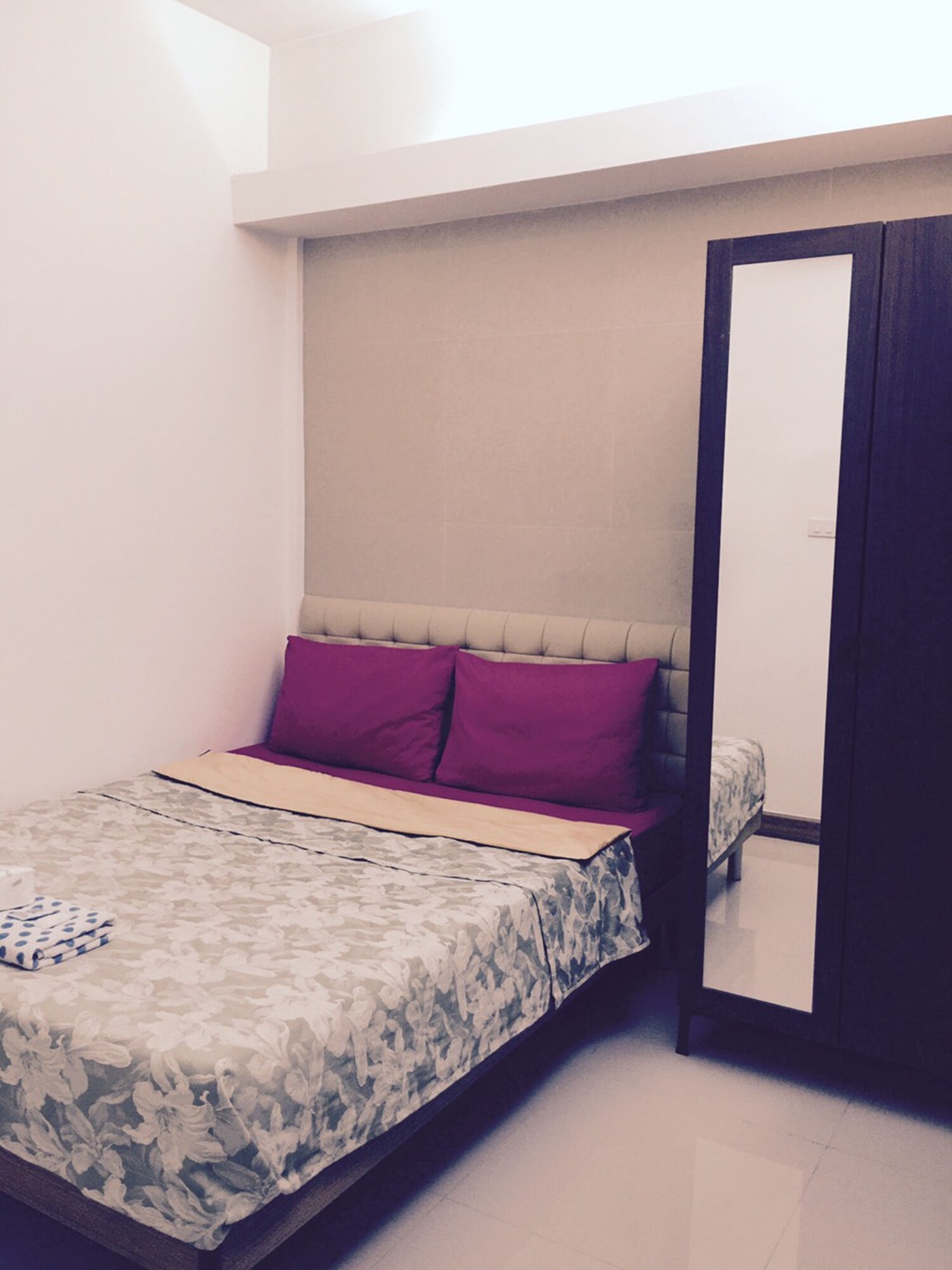 STANDARD, DOUBLE BED