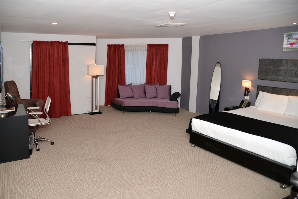 Regent Star Hotel 6/16