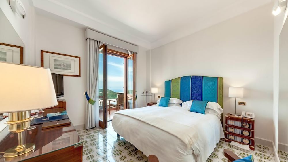 Albergo San Montano 17/54