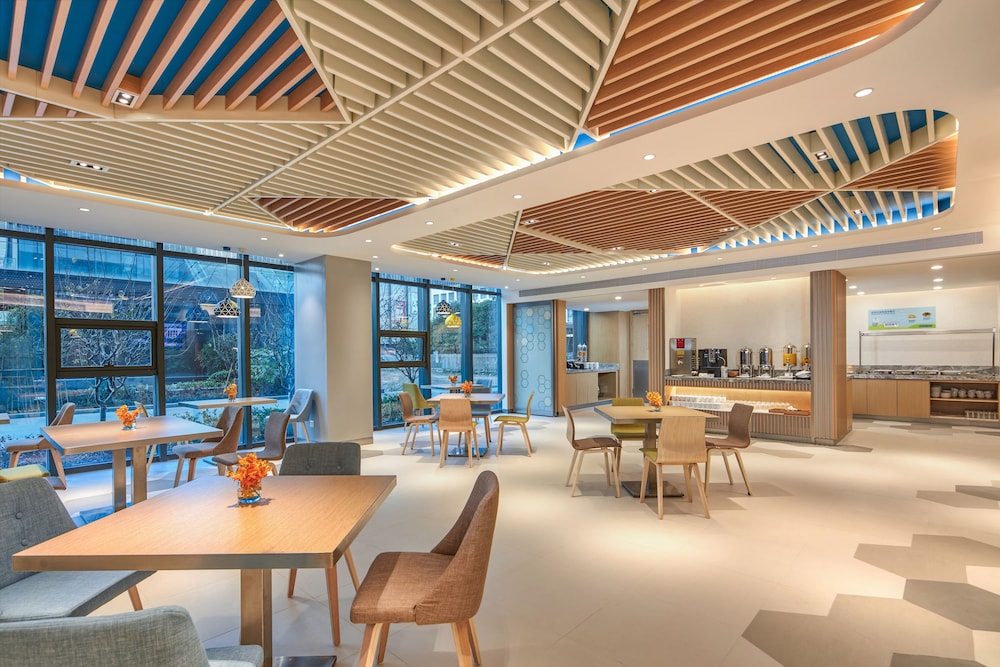 restaurant-cafeteria