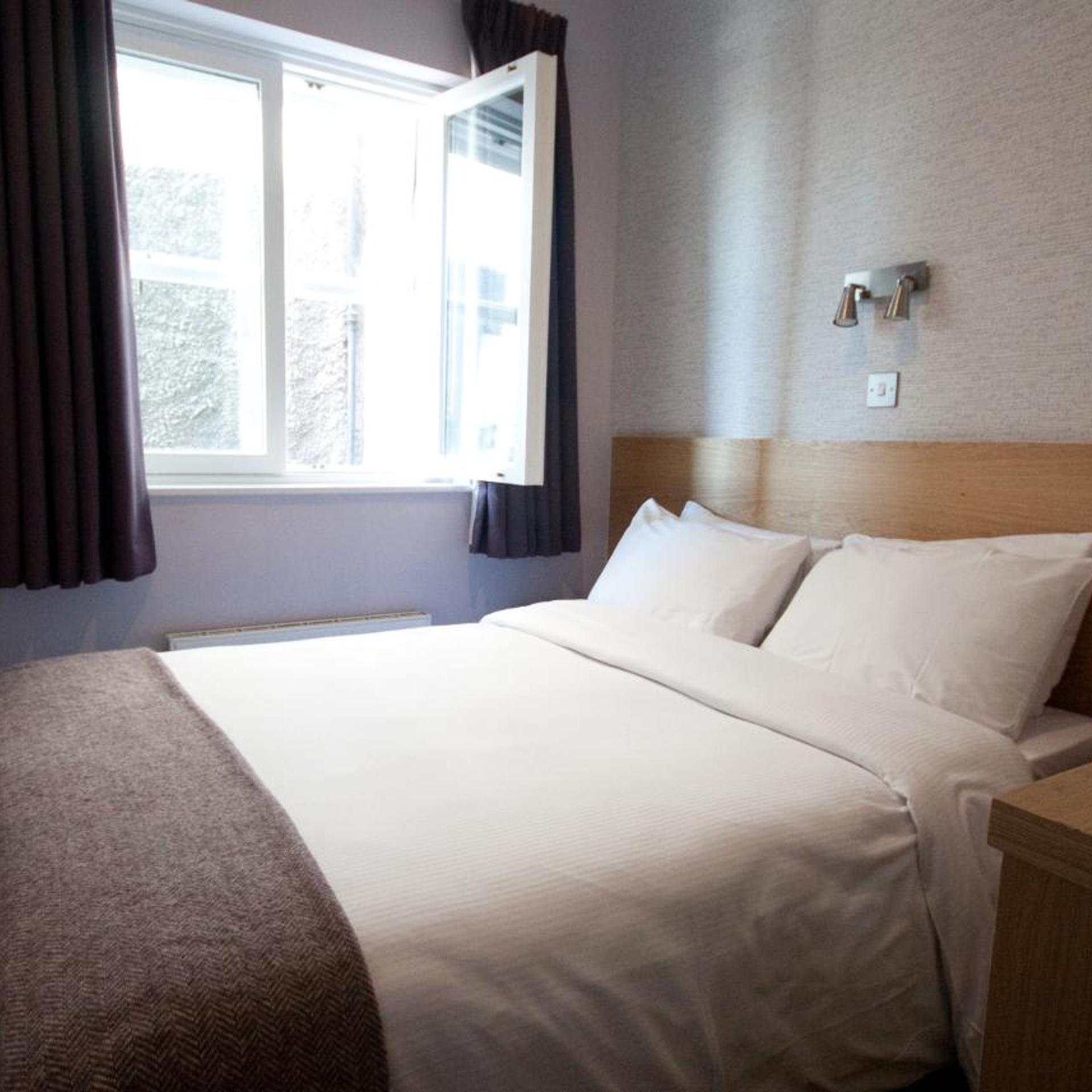 Cozy, Double Bed