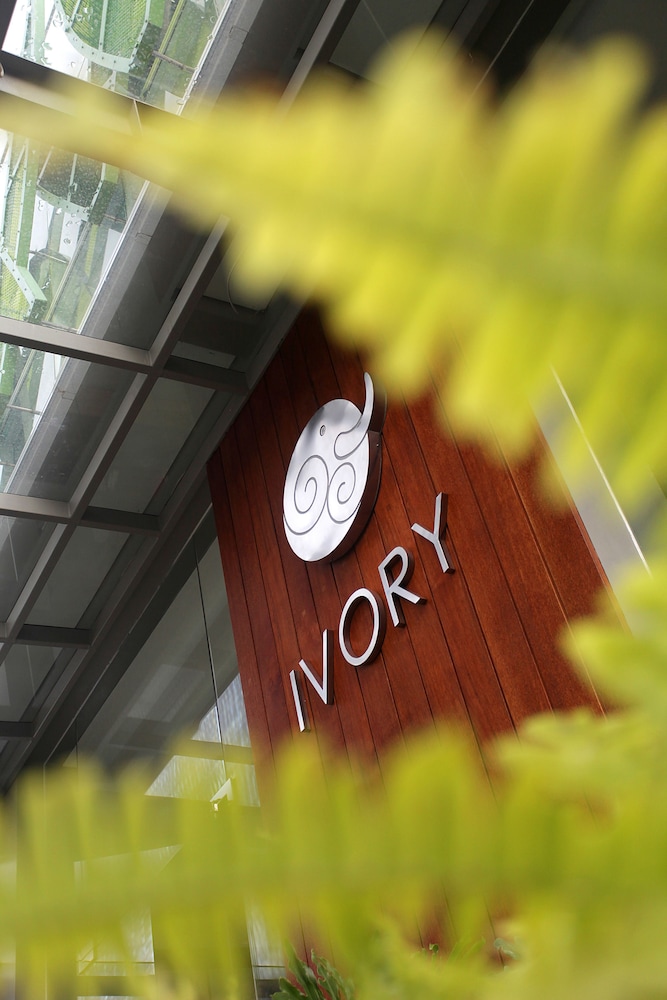 Ivory Hotel (ex Ivory by Ayola Hotel) 2/47