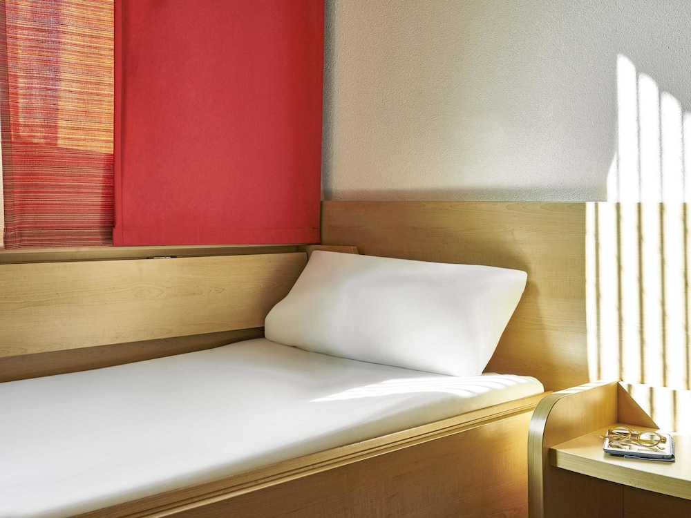 Ibis Barcelona Centro Sagrada Familia 19/70