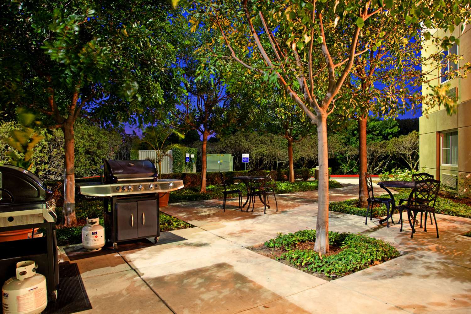 Sonesta Simply Suites Irvine Spectrum 10/10